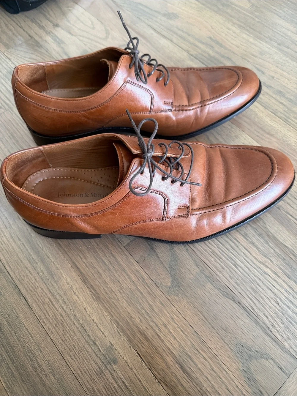 Johnston & Murphy smooth tan